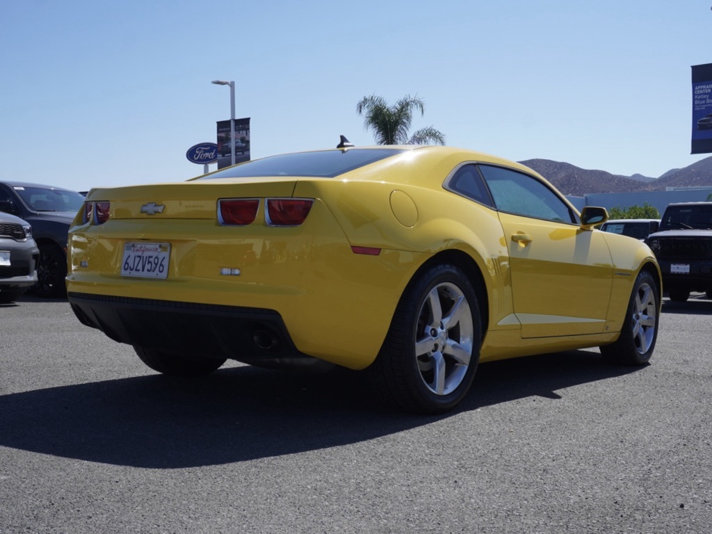 2010 Chevrolet Camaro photo 3