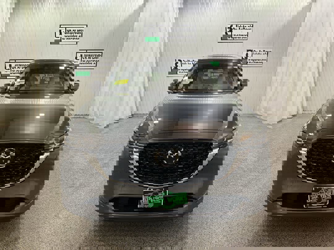 2025 Mazda CX-5 2.5 S Preferred photo 2