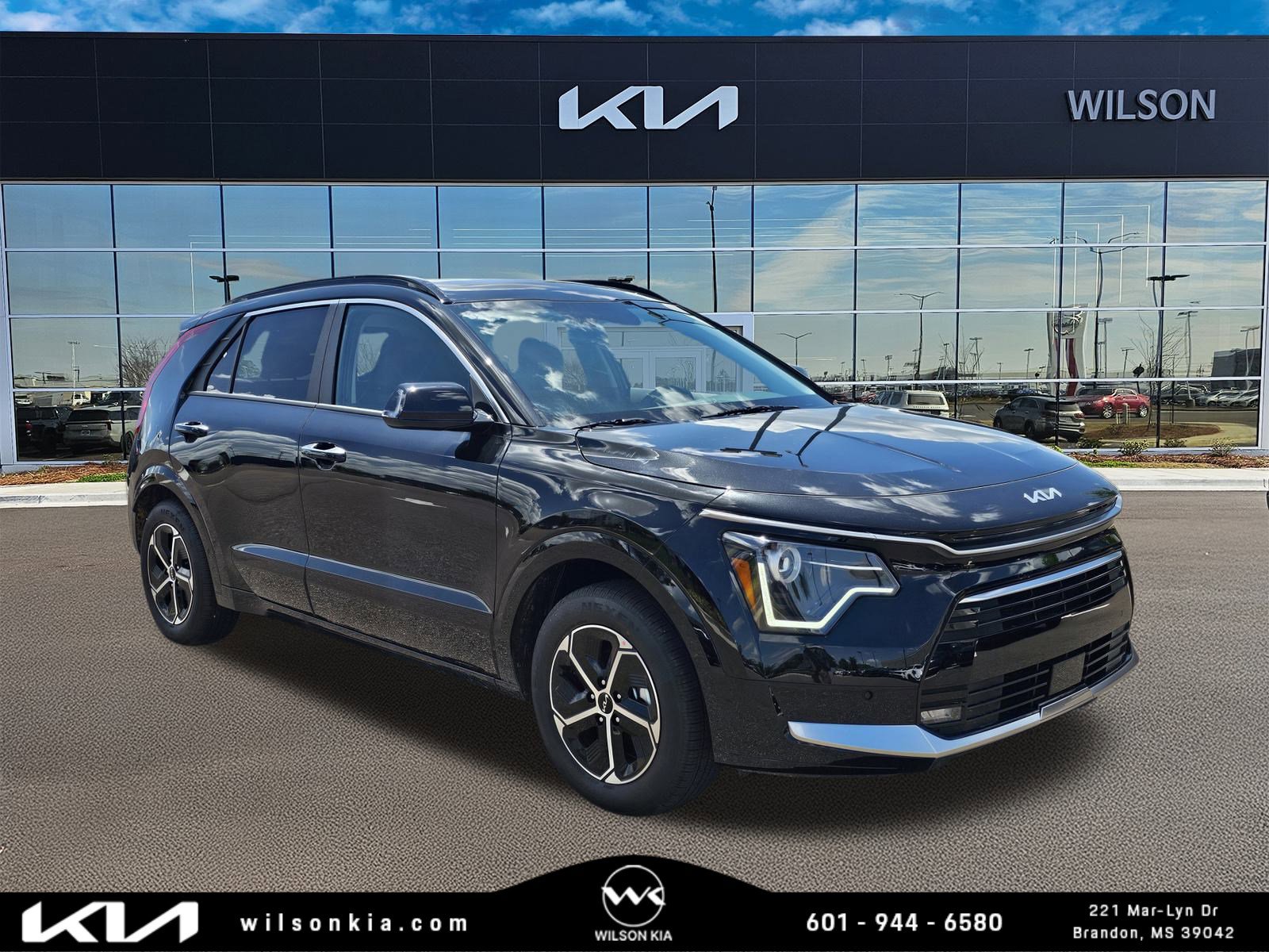 2025 Kia Niro SX's photo