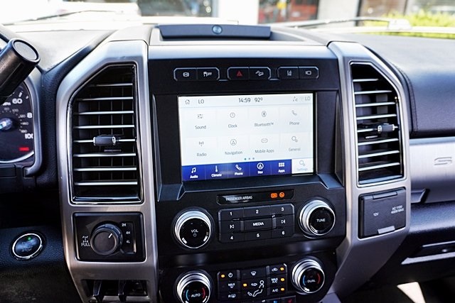 Used 2021 Black Ford Platinum image 29