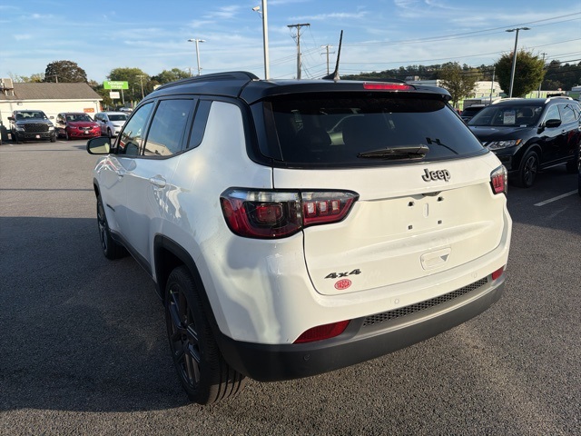 2026 Jeep Compass Limited photo 4