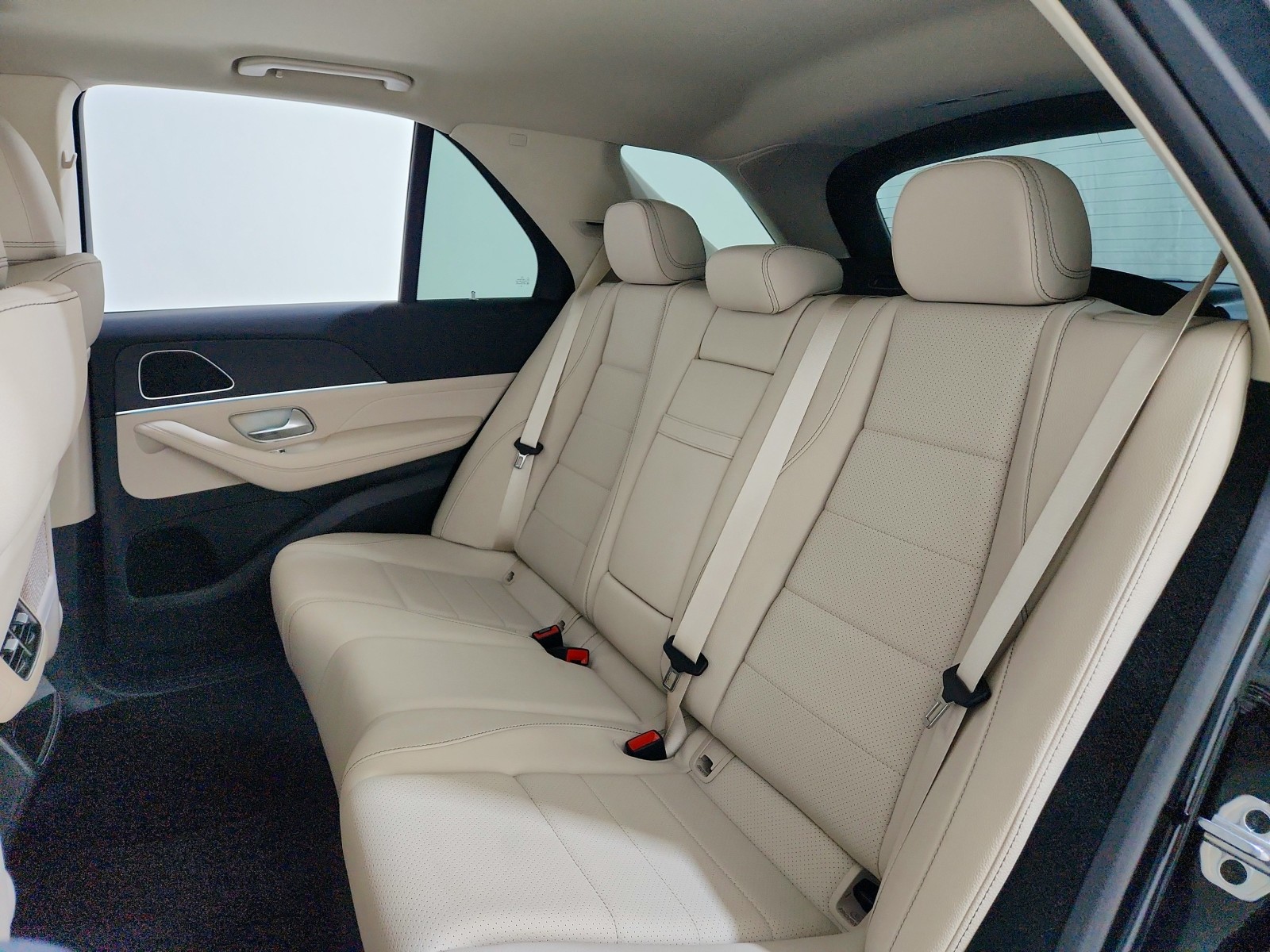 2025 Mercedes Benz GLE 350 4MATIC photo 35