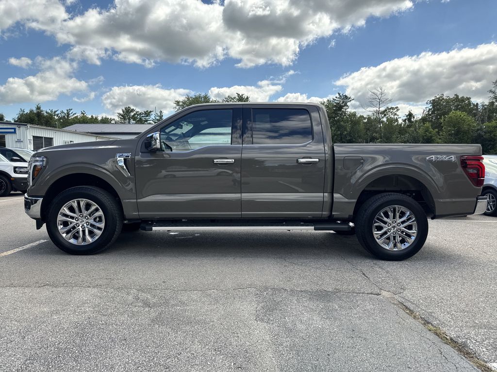 2025 Ford F-150 Lariat photo 7