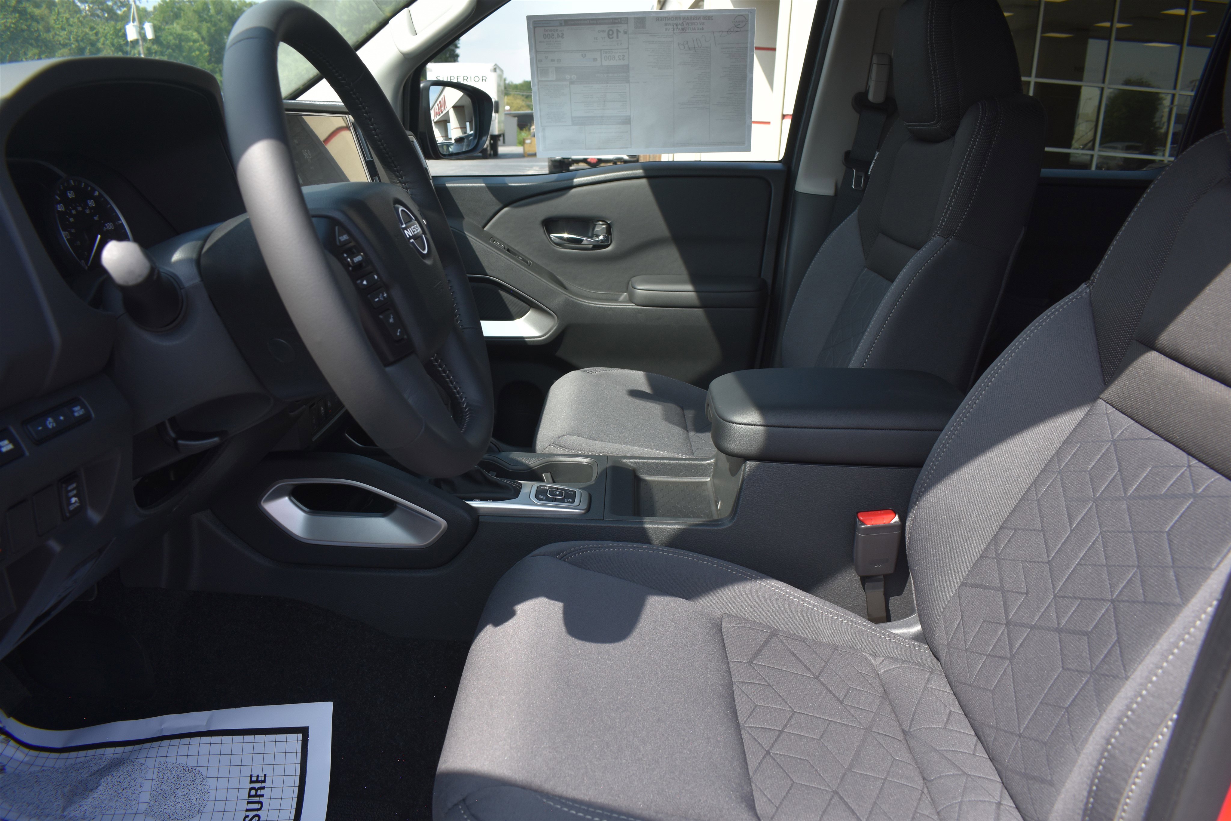 2026 Nissan Frontier SV photo 4