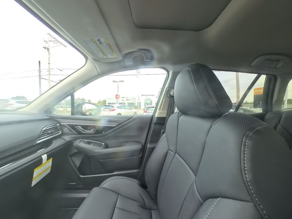 2025 Subaru Outback Limited XT photo 23