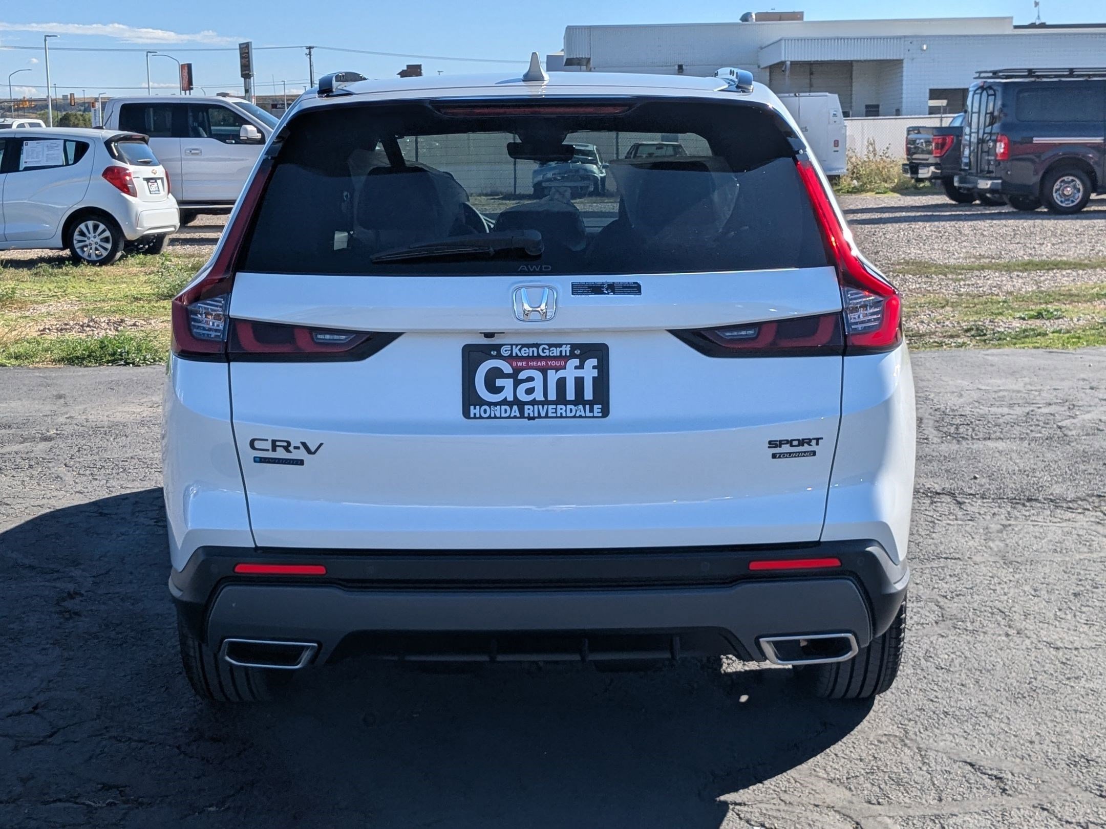 2026 Honda CR-V Sport Touring Hybrid photo 4