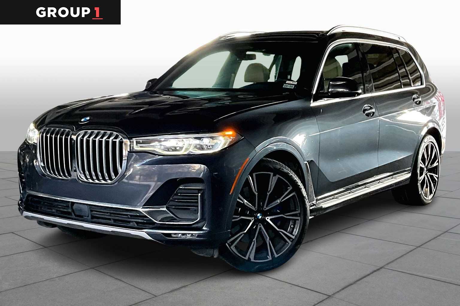 2019 BMW X7 40i's photo
