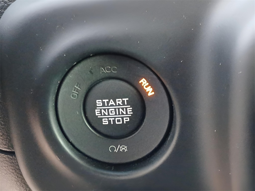 2021 Jeep Wrangler Sport S photo 17
