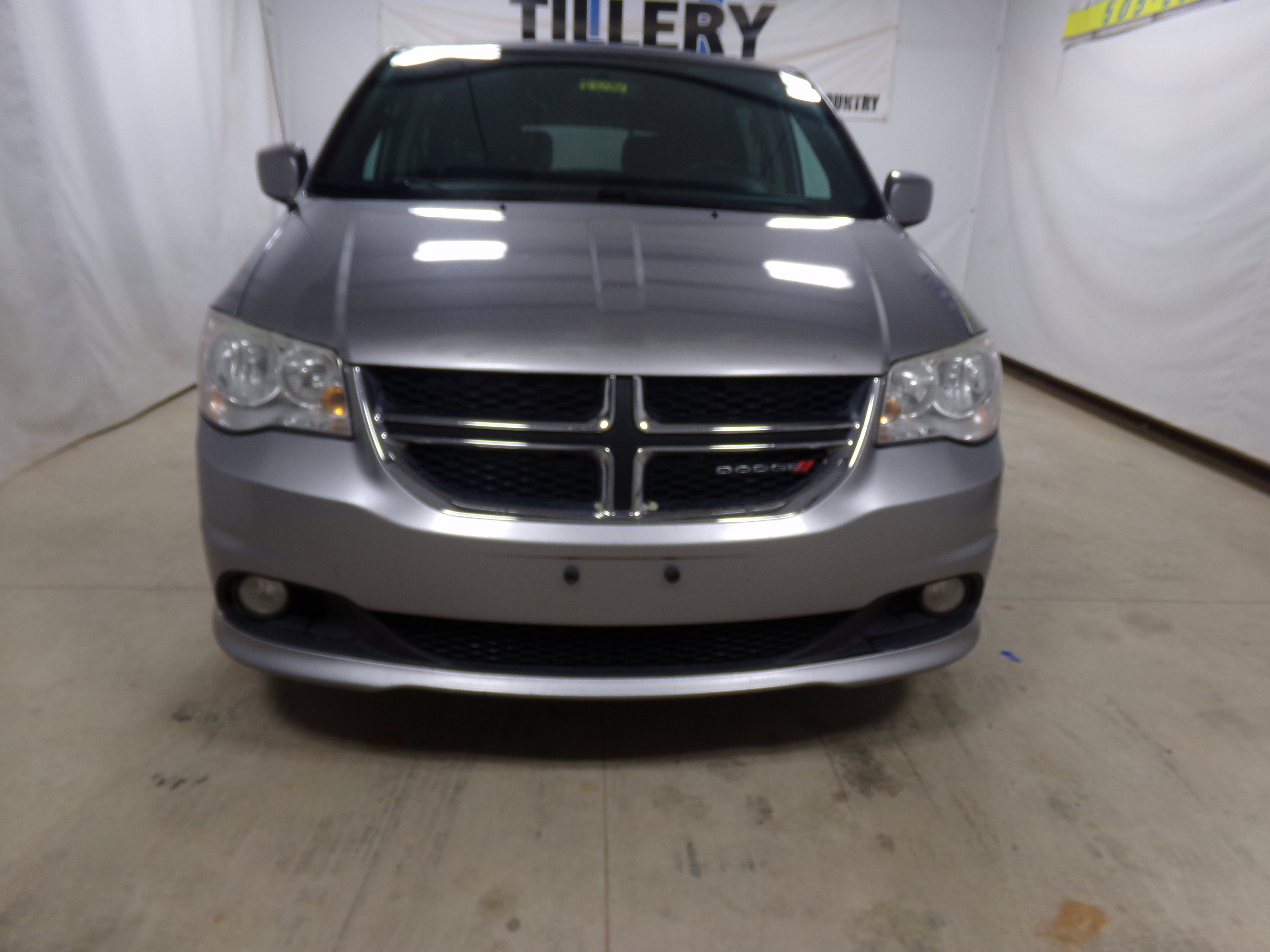 Used 2017 Dodge Grand Caravan SXT with VIN 2C4RDGCG2HR546281 for sale in Moriarty, NM