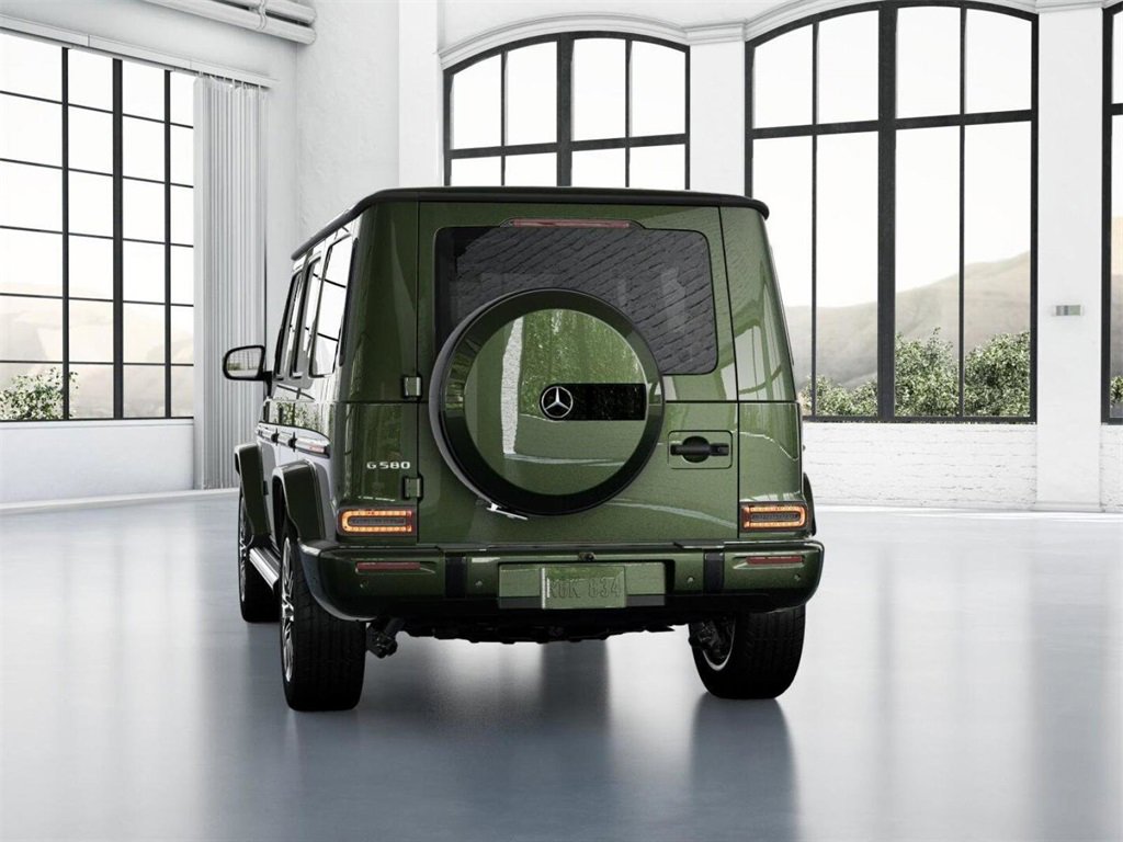 2025 Mercedes Benz G photo 24