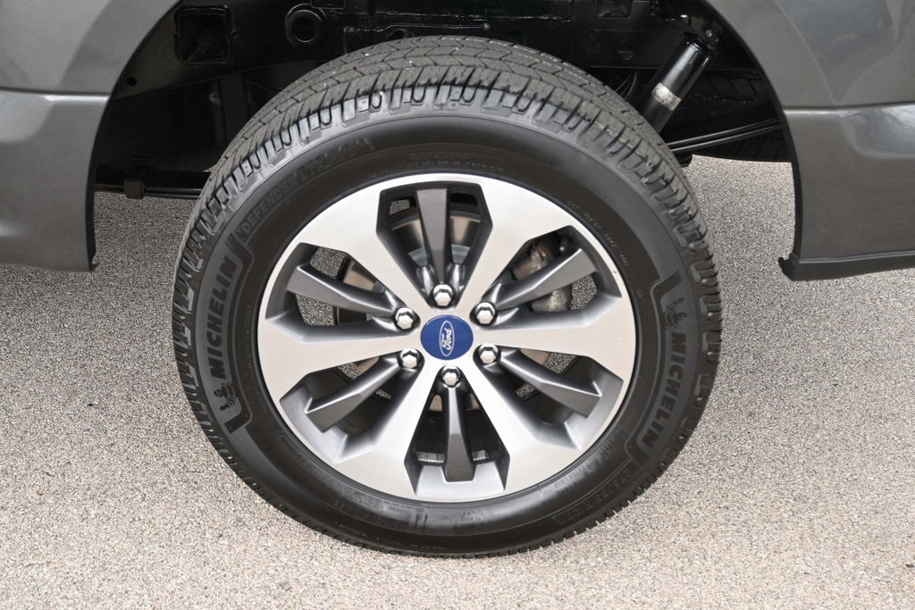 2019 Ford F-150 XL photo 13