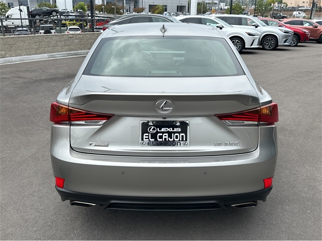 2019 Lexus IS 350 F SPORT photo 5