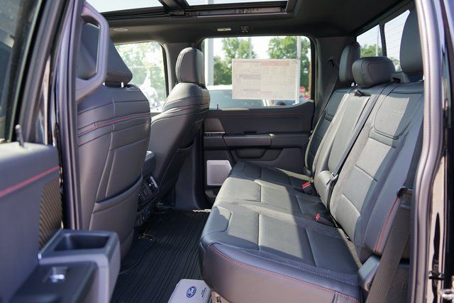 2025 FORD F-150 - Image 39