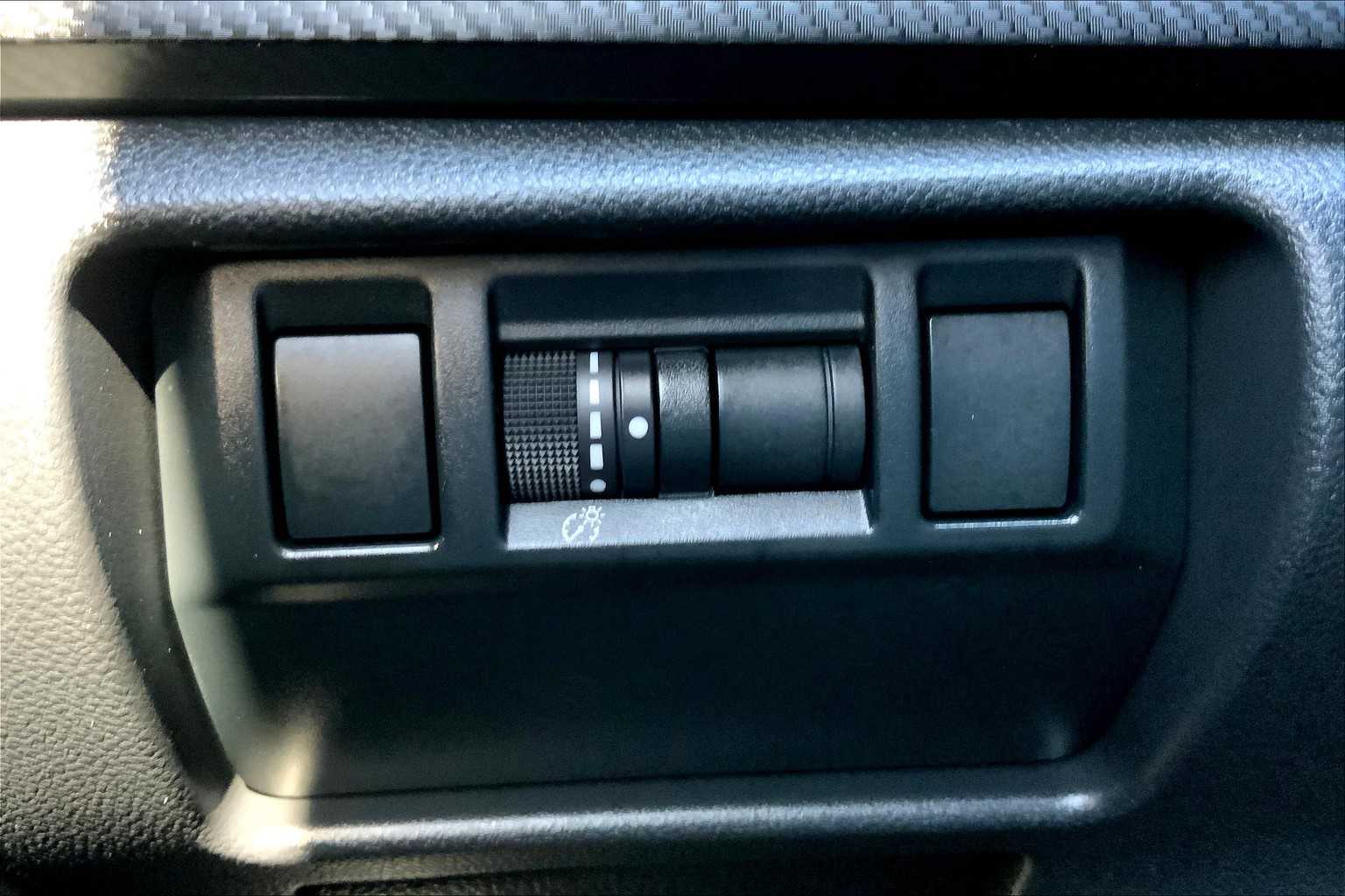 2024 Subaru Crosstrek Premium photo 28
