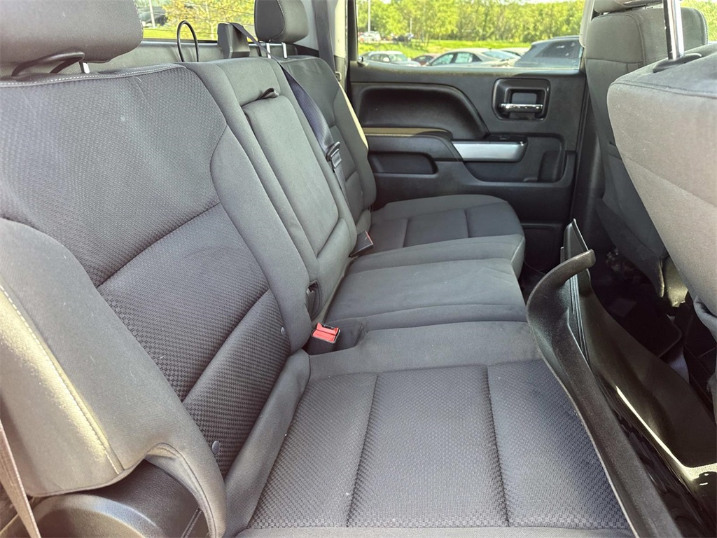 2017 Chevrolet Silverado 1500 LT photo 14