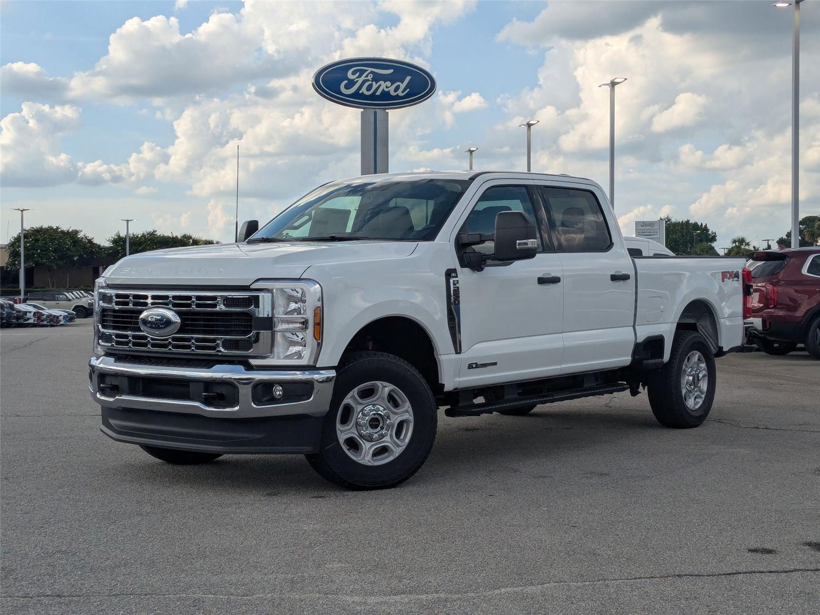 2025 Ford F-250 Super Duty XLT's photo