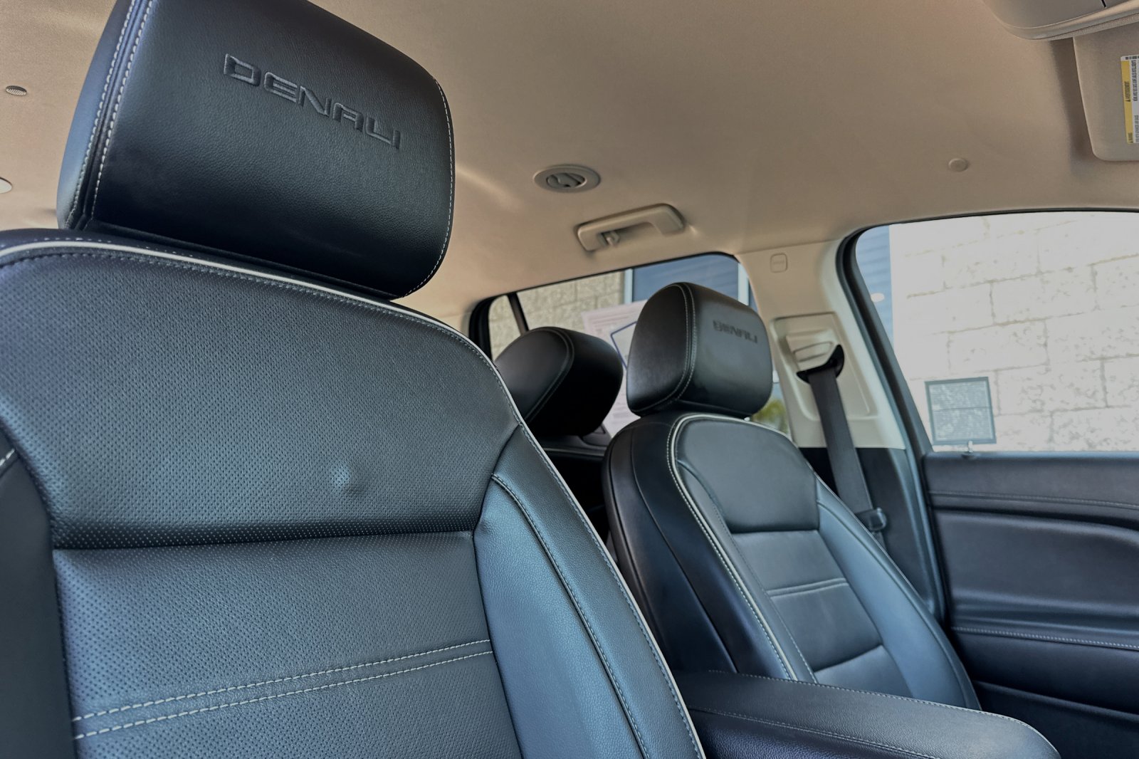 2022 Gmc Acadia Denali photo 17