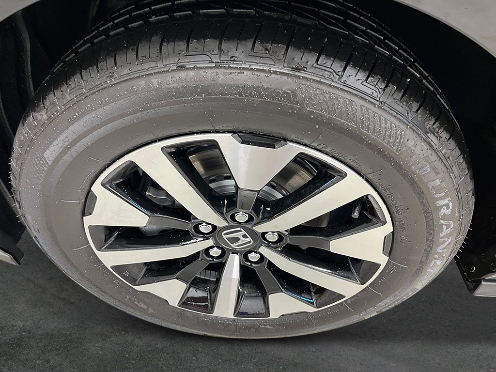 2026 Honda Odyssey EX-L photo 7
