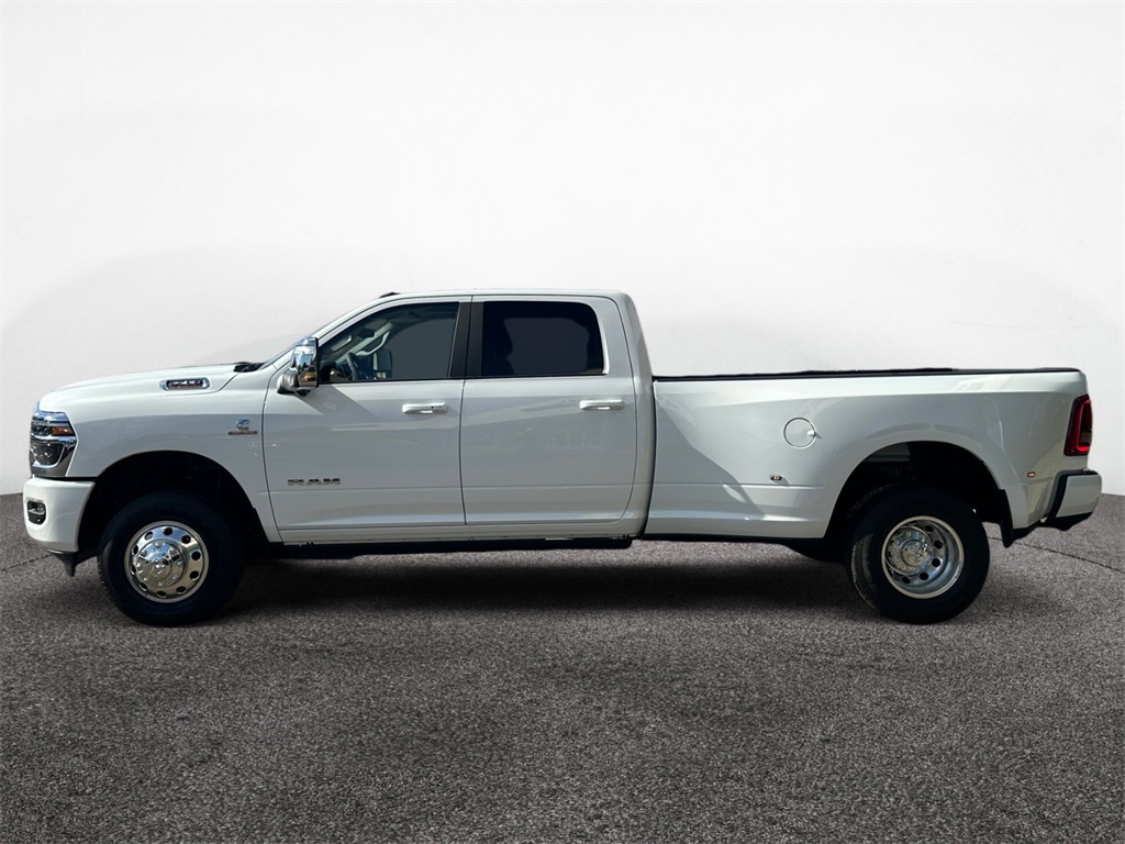 2026 Ram 3500 photo 2