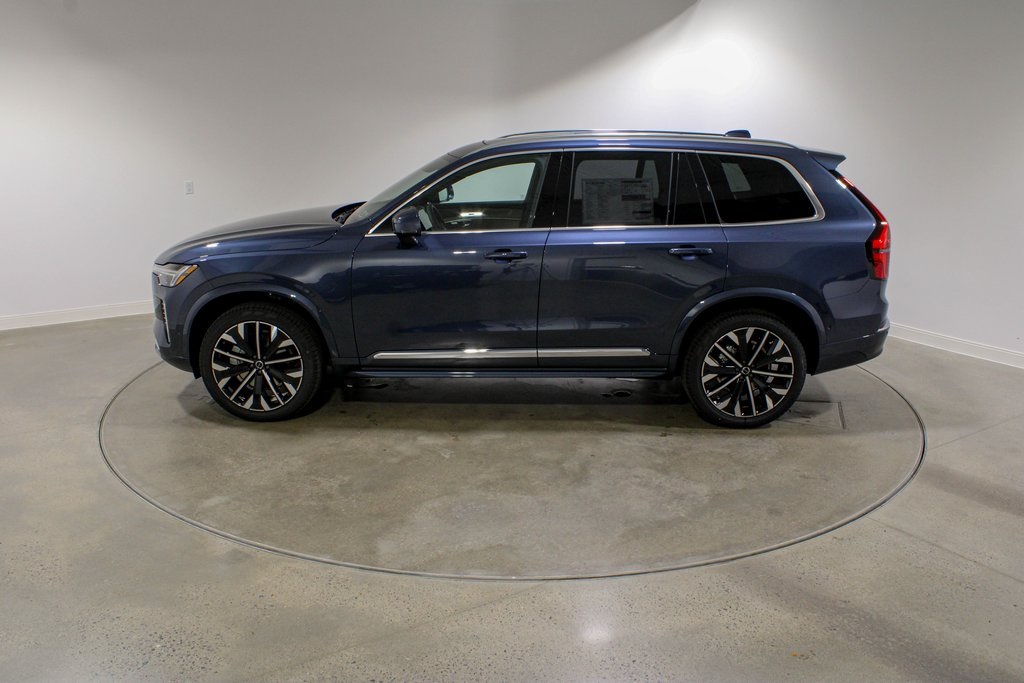2026 Volvo XC90 B5 Plus photo 2