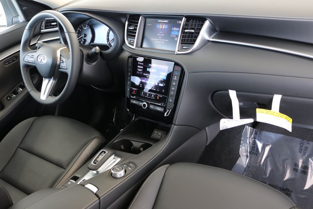 2025 Infiniti QX50 Luxe photo 27