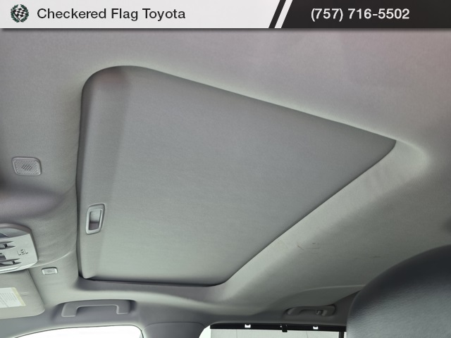 2023 Toyota Highlander XLE photo 22