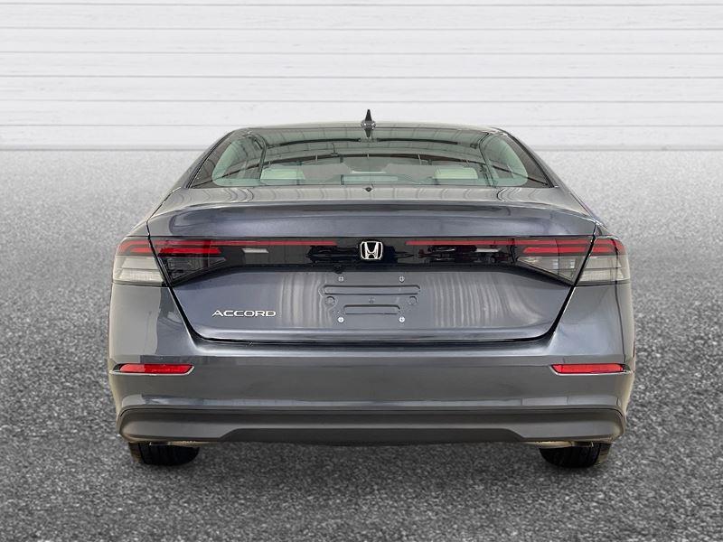 2025 Honda Accord LX photo 4