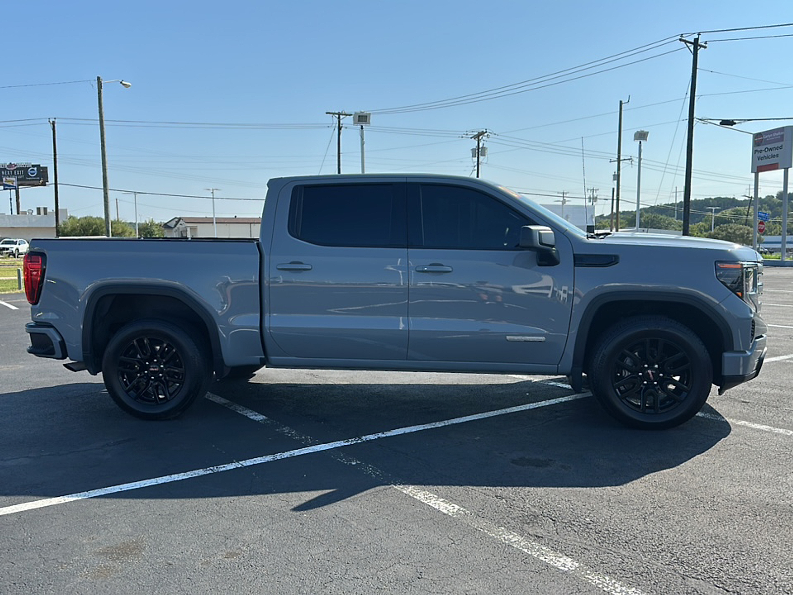 2024 Gmc Sierra 1500 Elevation photo 4