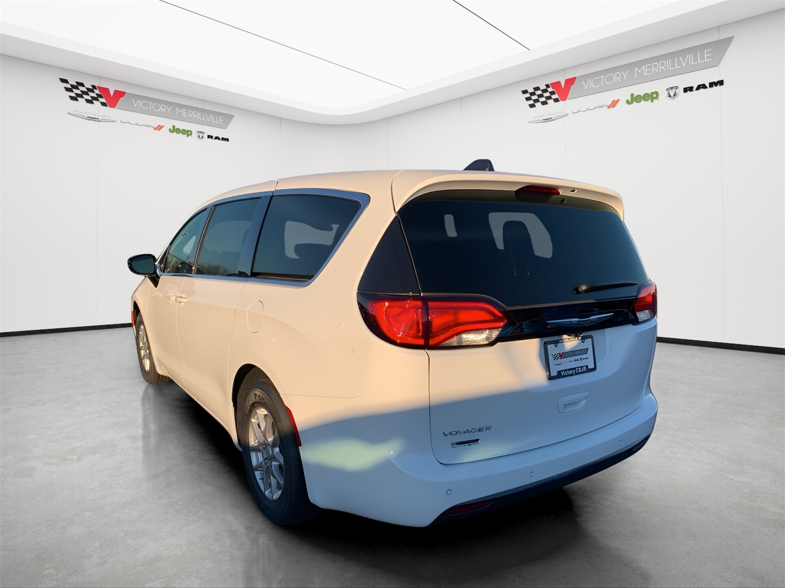 2026 Chrysler Voyager LX photo 2