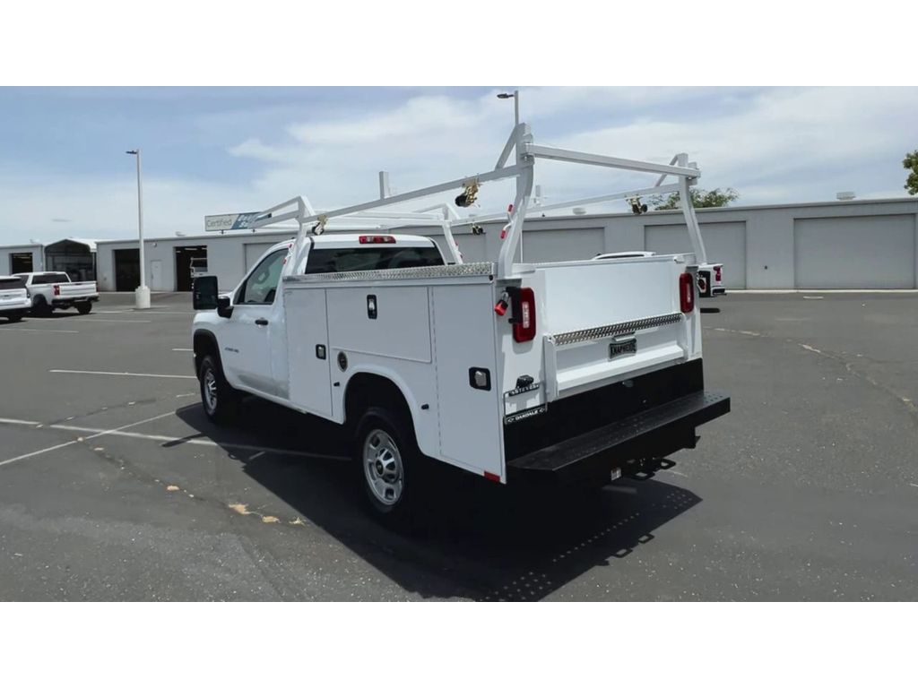 2024 Chevrolet Silverado 2500HD photo 9