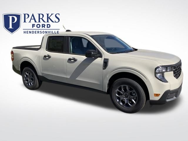2025 Ford Maverick XLT's photo