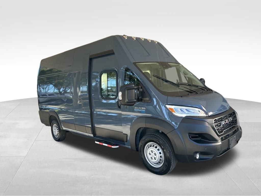 Used 2024 RAM ProMaster EV Delivery Van Base with VIN 3C6MRWAZ4RE131516 for sale in Davie, FL