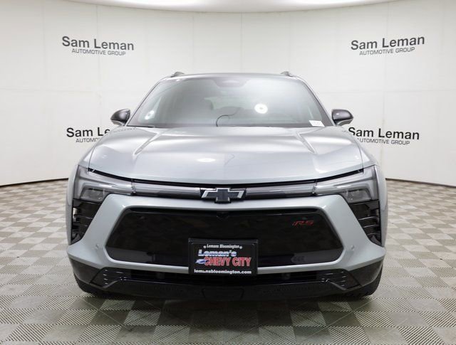 2025 Chevrolet Blazer EV RS photo 3