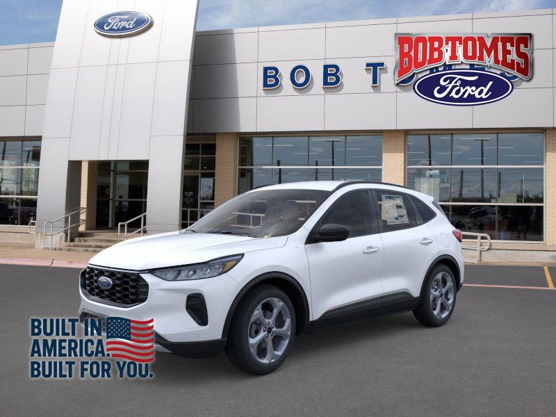 2026 Ford Escape ST-Line's photo