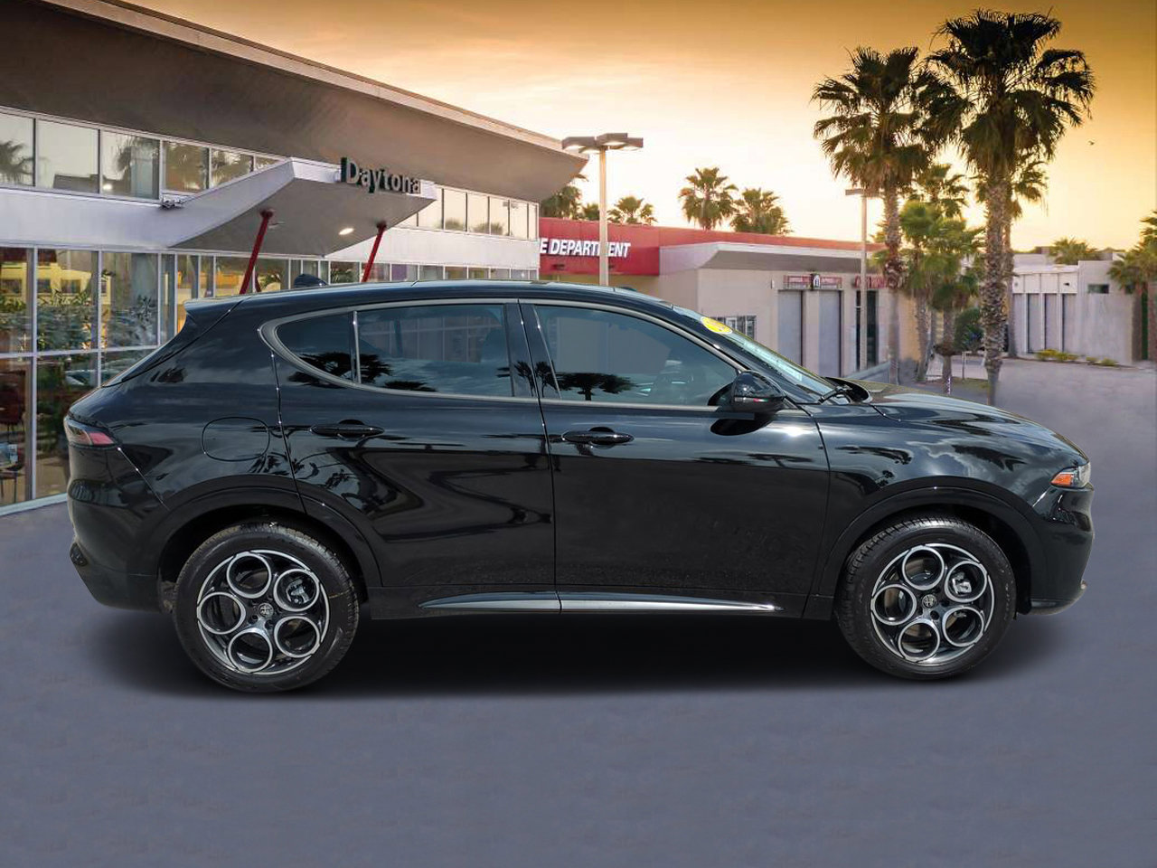 2025 Alfa Romeo Tonale SPRINT photo 2