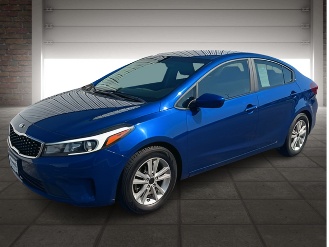 2017 Kia Forte LX Base photo 7