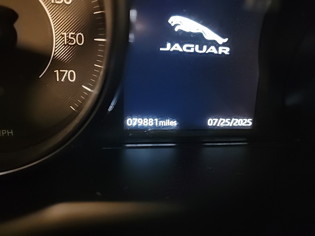 2020 Jaguar E-PACE Base photo 4