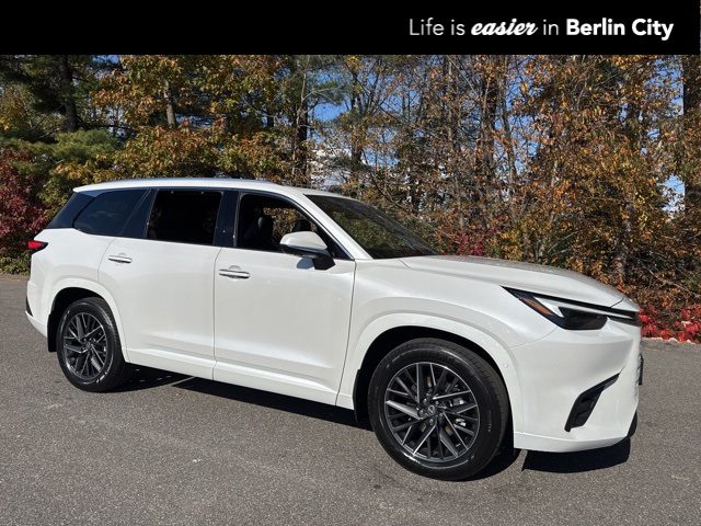 2026 Lexus TX Premium's photo