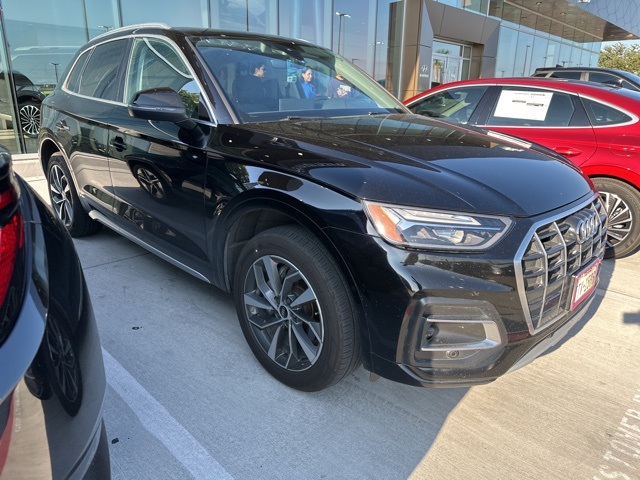 2021 Audi Q5 45 Premium Plus photo 3