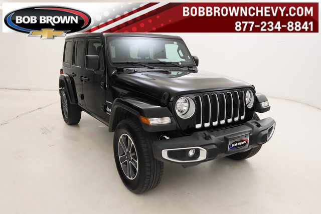 2023 Jeep Wrangler 4-Door Sahara's photo