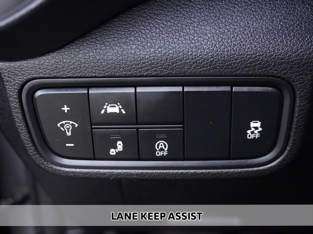 2022 Kia Soul LX photo 3