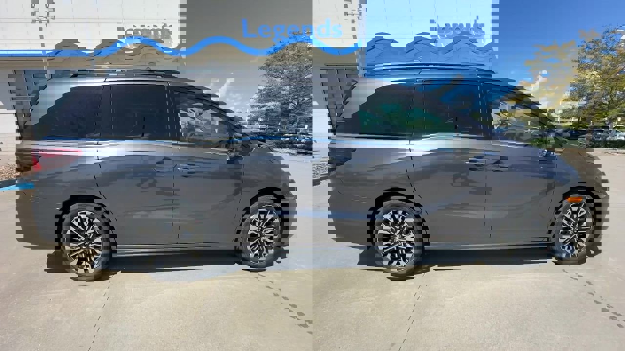 2026 Honda Odyssey Elite photo 9