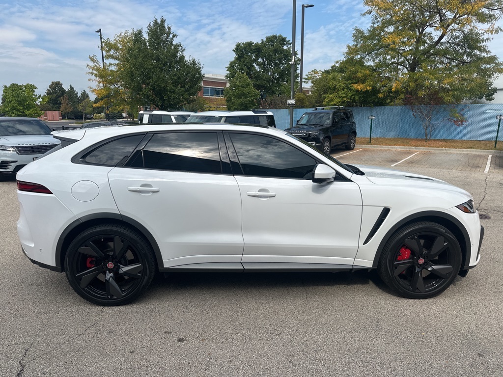 2023 Jaguar F-PACE SVR photo 15