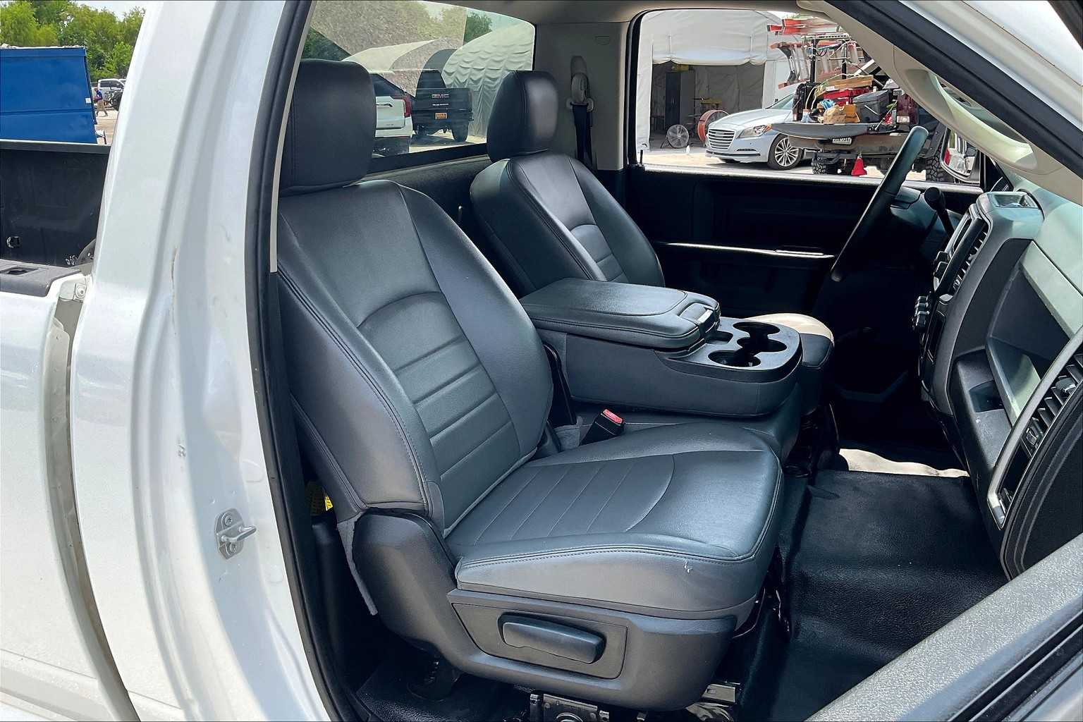 2018 Ram 2500 Tradesman photo 7