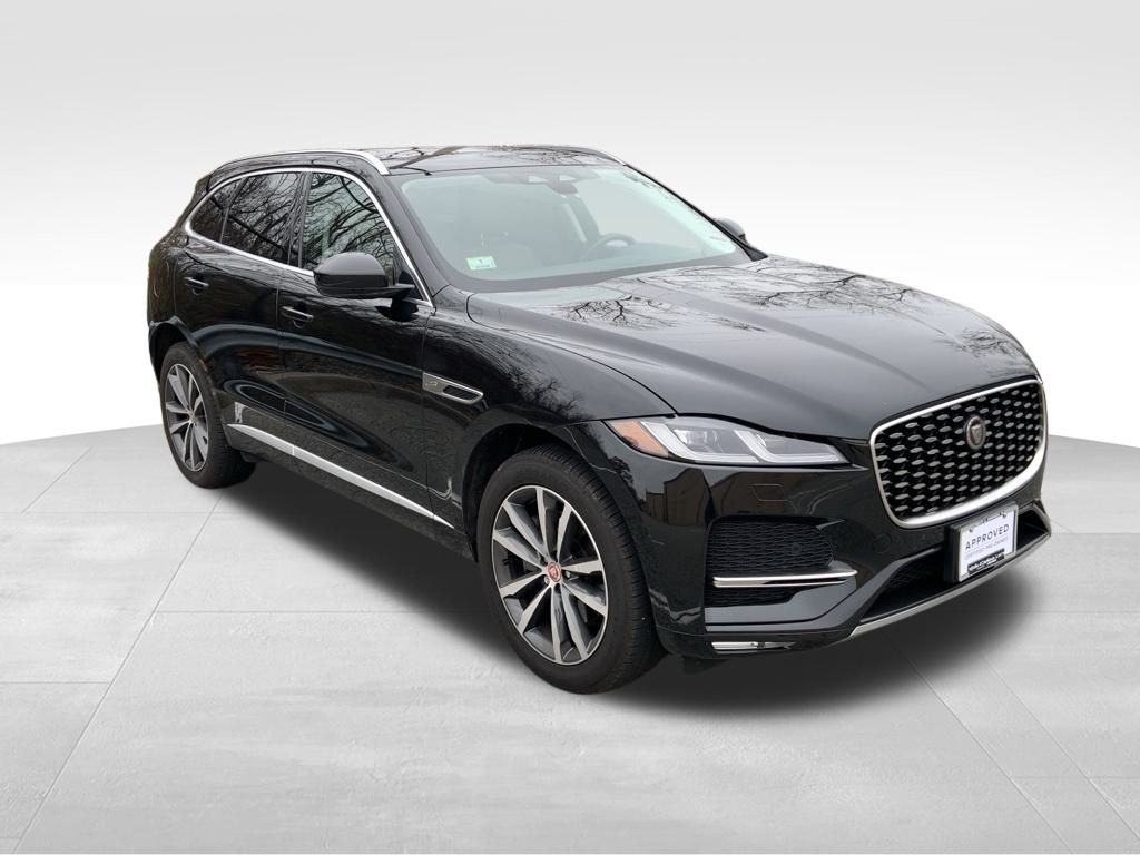2023 Jaguar F-PACE P250 S photo 3