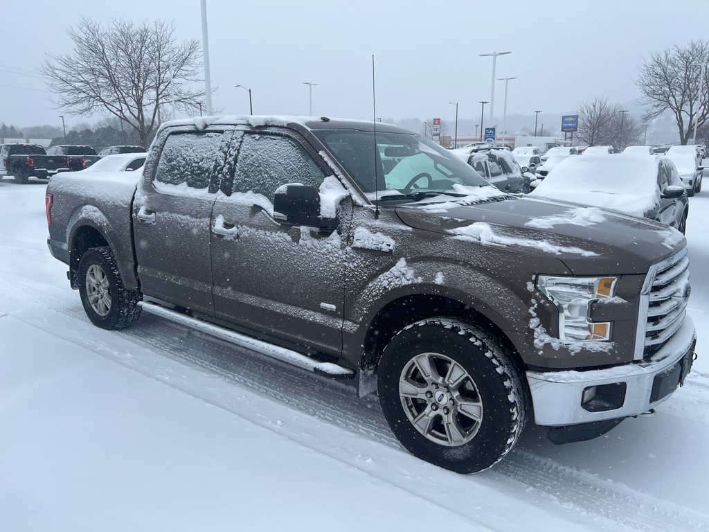 2016 Ford F-150 XLT photo 2