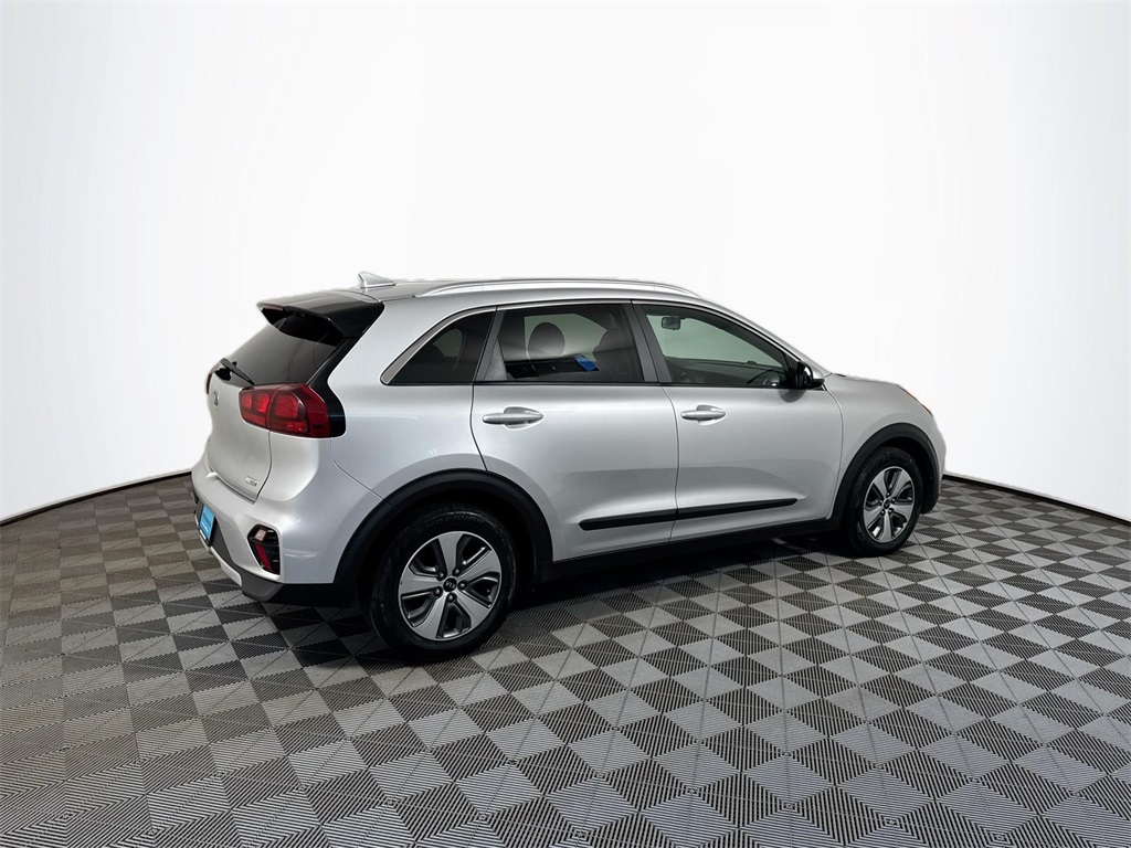 2021 Kia Niro LX photo 11