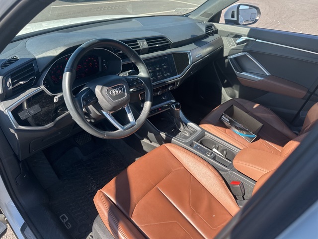 2020 Audi Q3 Premium Plus S line photo 3