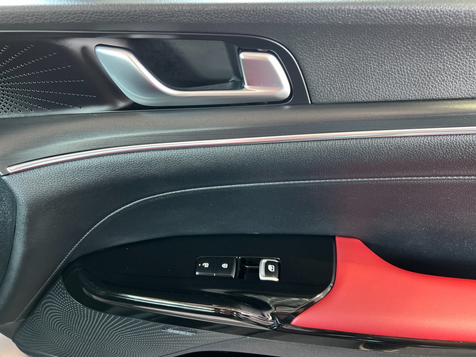 2026 Kia K5 GT-Line photo 17