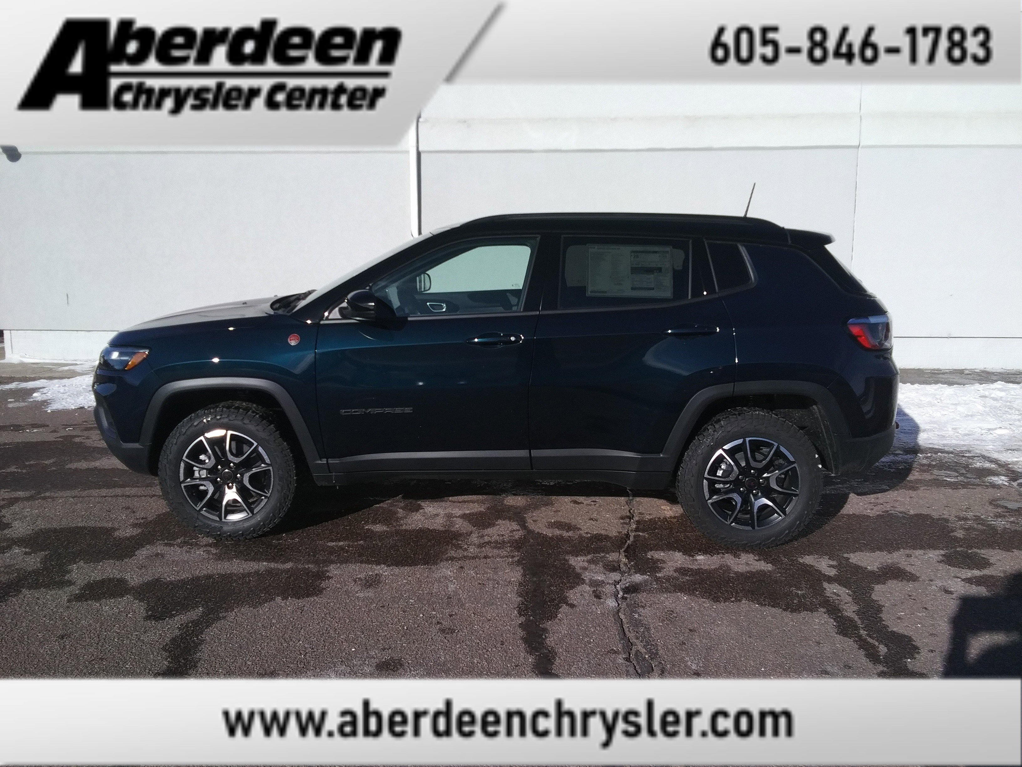 2026 Jeep Compass Trailhawk's photo